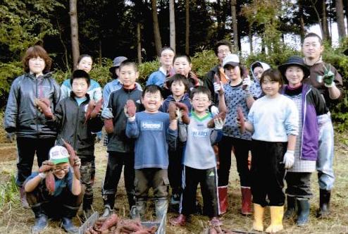 横沼らく・楽クラブの画像