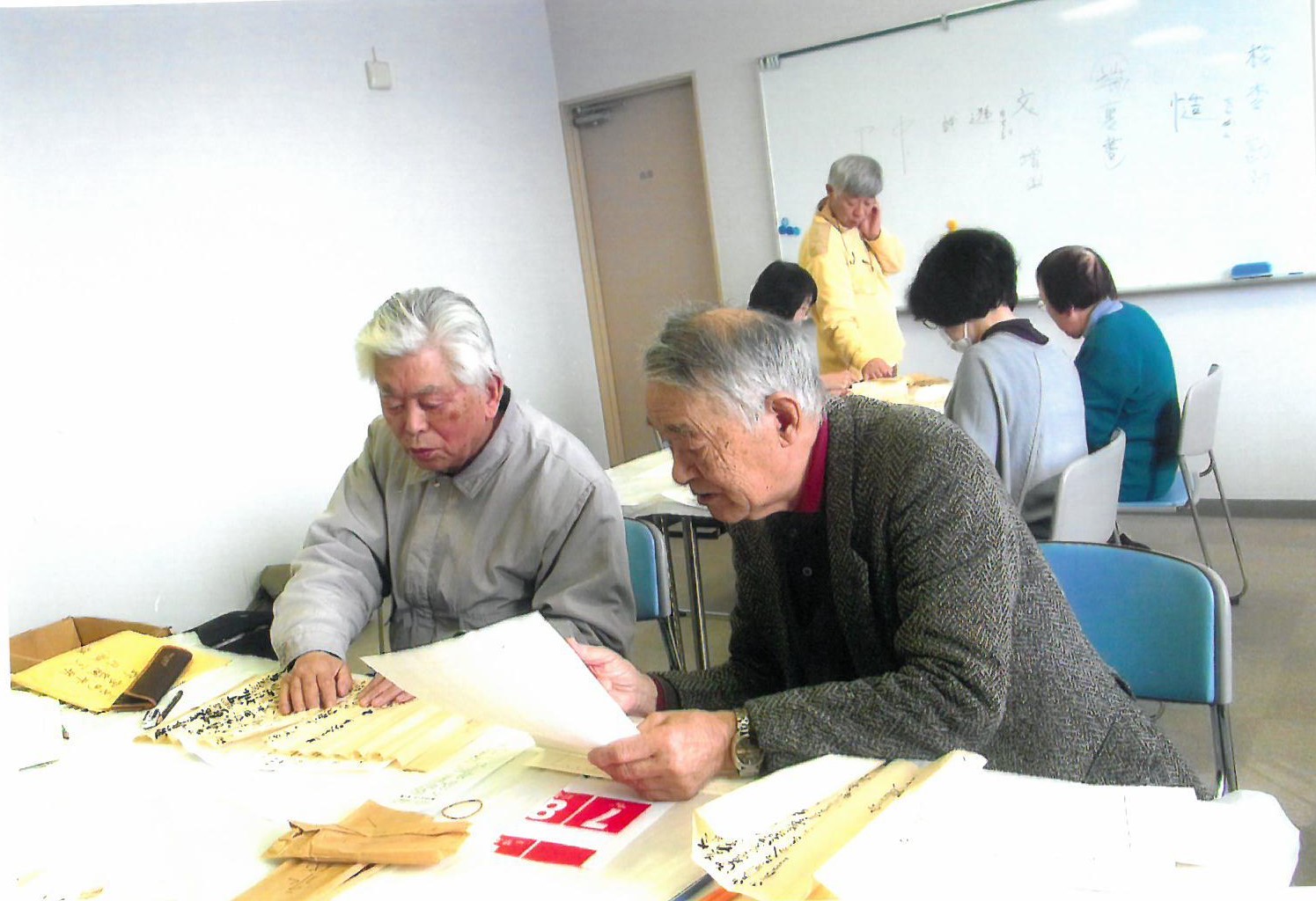 結成までの経緯の画像